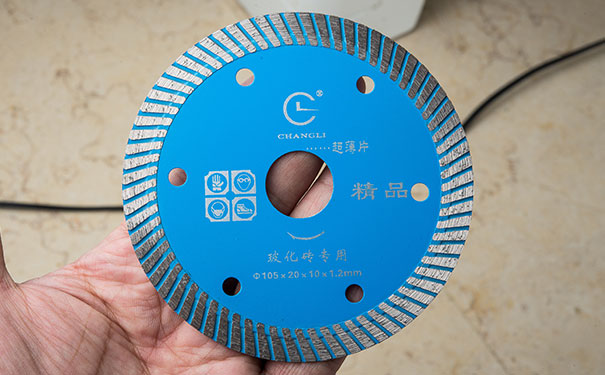 為什么要用超薄金剛石鋸片 有那些好處？