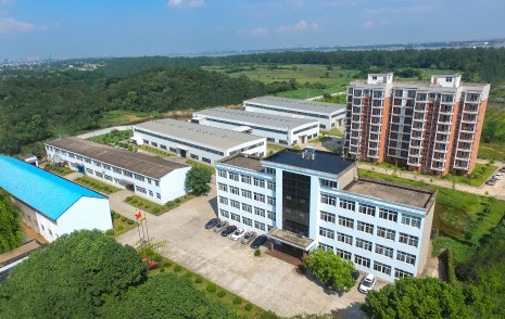 湖北昌利公司連續(xù)25年榮獲“守合同重信用企業(yè)”，始終將誠信經(jīng)營放在第一位！