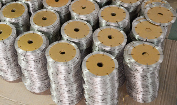 燒結(jié)工藝下制造的陶瓷切割片與焊接鋼芯的關(guān)系！